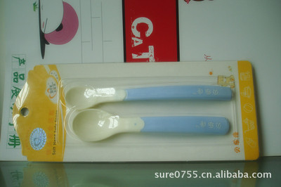 軟頭安全湯匙與高品質(zhì)母嬰用品——揭陽(yáng)聯(lián)興塑料制品廠的專業(yè)制造與銷售